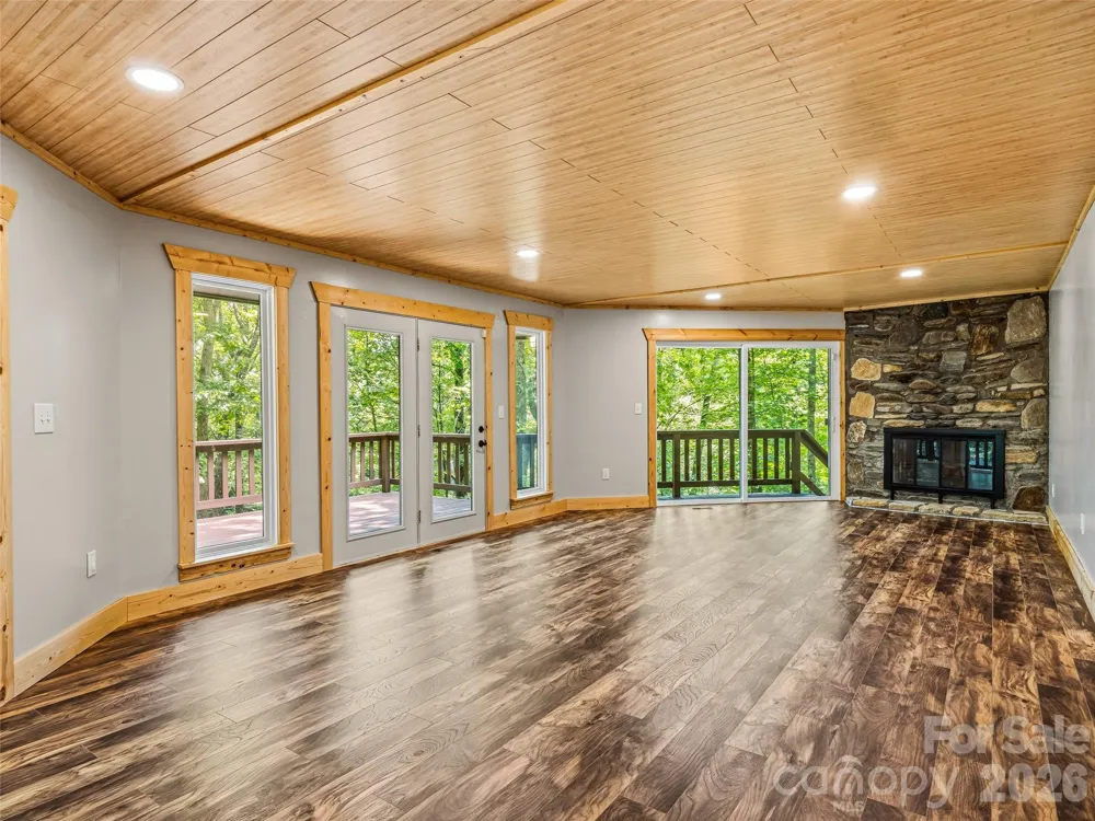 785 Pisgah Forest Drive Pisgah Forest, NC 28768