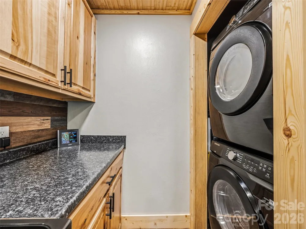 785 Pisgah Forest Drive Pisgah Forest, NC 28768