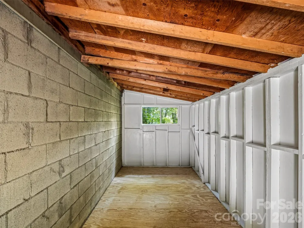 785 Pisgah Forest Drive Pisgah Forest, NC 28768