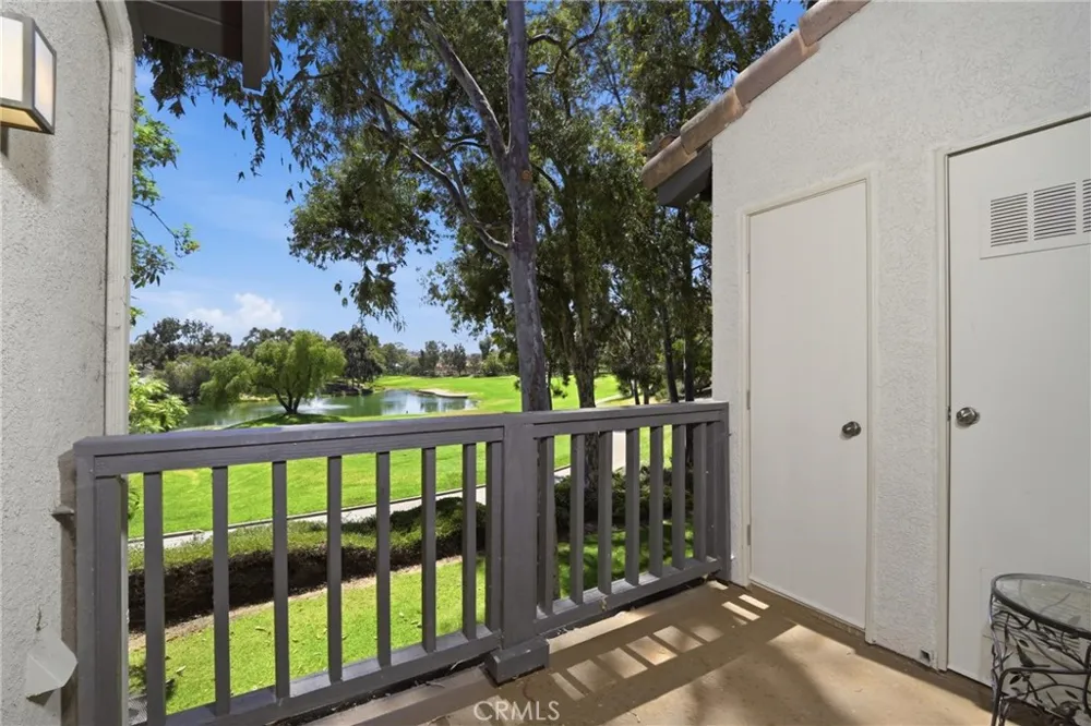 16 Via Solaz Rancho Santa Margarita, CA 92688