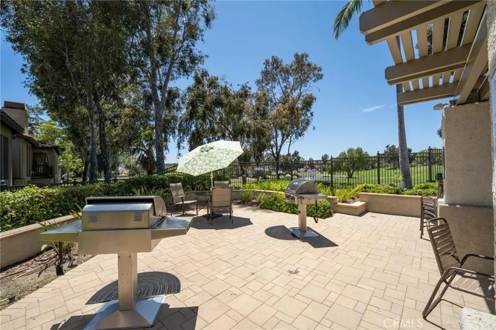 16 Via Solaz Rancho Santa Margarita, CA 92688