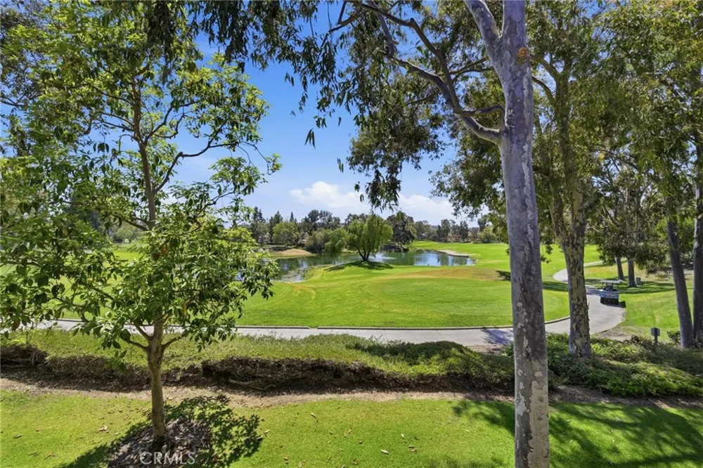 16 Via Solaz Rancho Santa Margarita, CA 92688