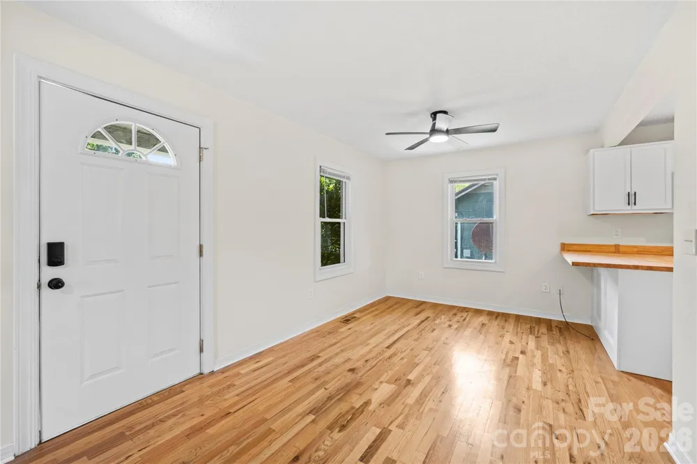 142 Substation Road Canton, NC 28716