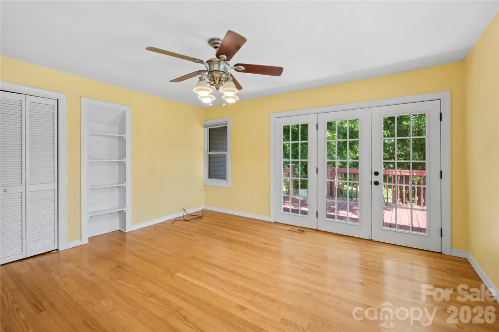 142 Substation Road Canton, NC 28716