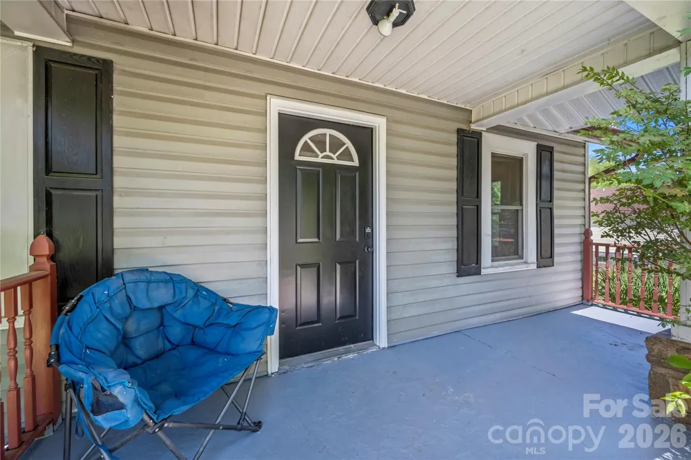 142 Substation Road Canton, NC 28716