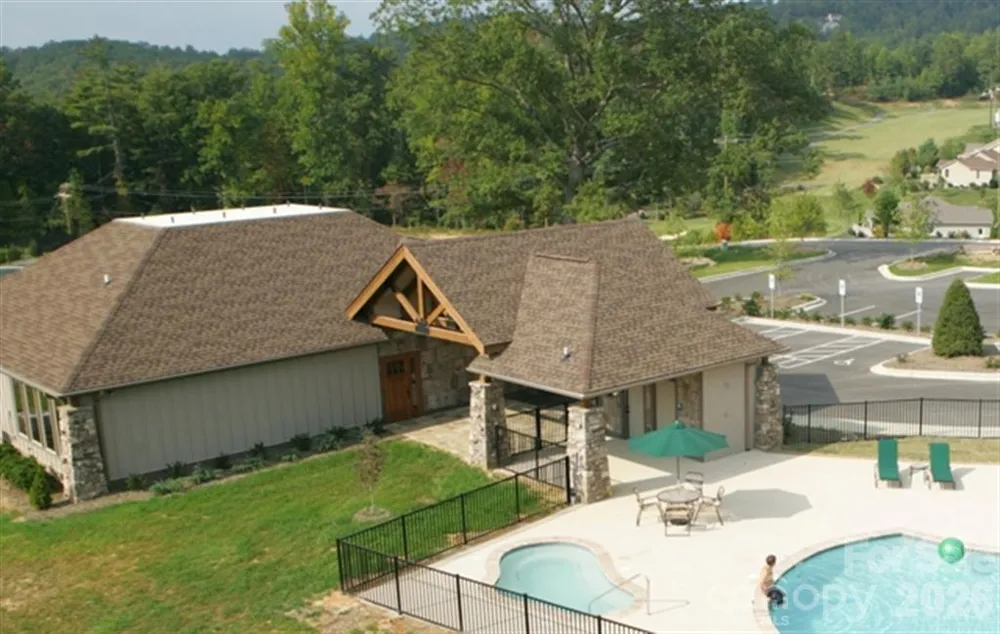 Lot #12 Cummings Cove Parkway #12 Hendersonville, NC 28739