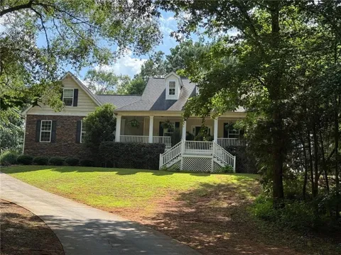 1130 Irish Hill Drive