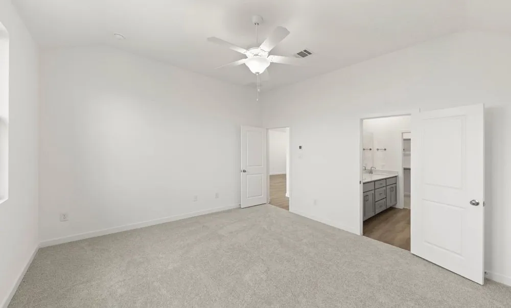 5941 Laurel Lake Lane Pilot Point, TX 76258