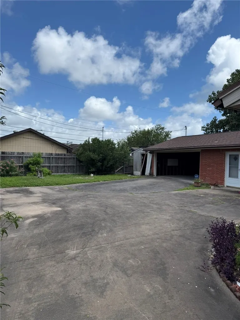 4929 Margo Drive Corpus Christi, TX 78411
