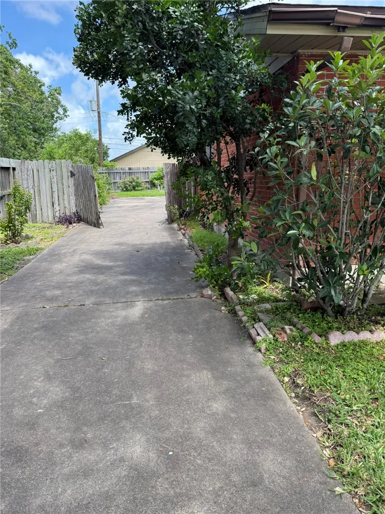 4929 Margo Drive Corpus Christi, TX 78411