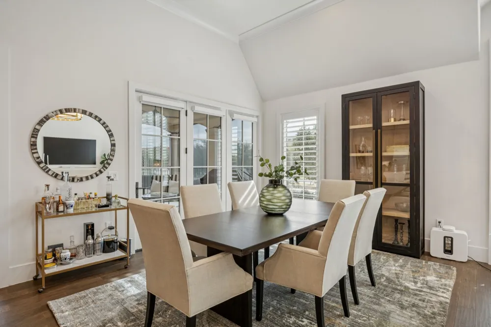 6801 Corporate Drive #B16 Plano, TX 75024