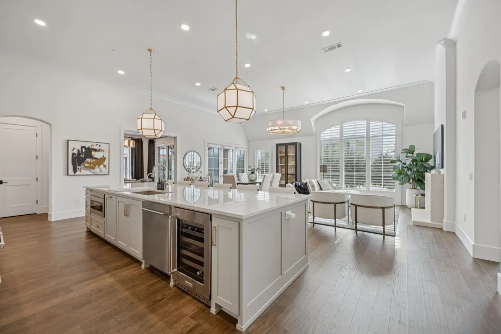 6801 Corporate Drive #B16 Plano, TX 75024