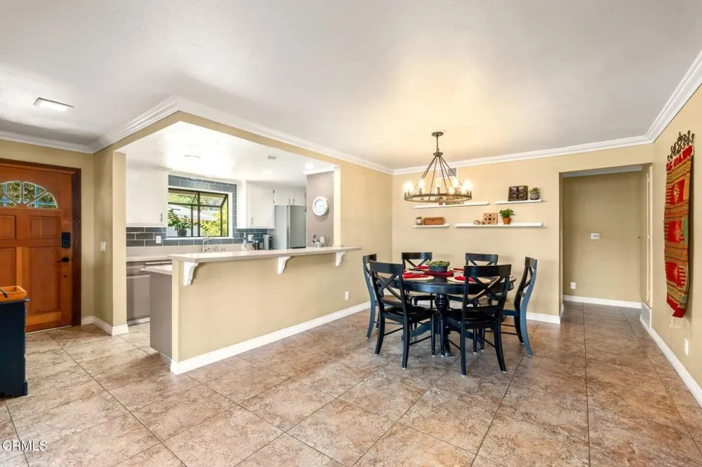 950 Seaside Court Ventura, CA 93001