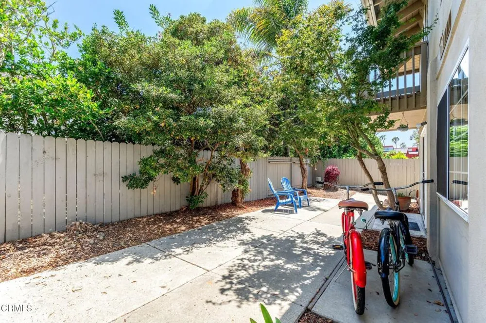950 Seaside Court Ventura, CA 93001