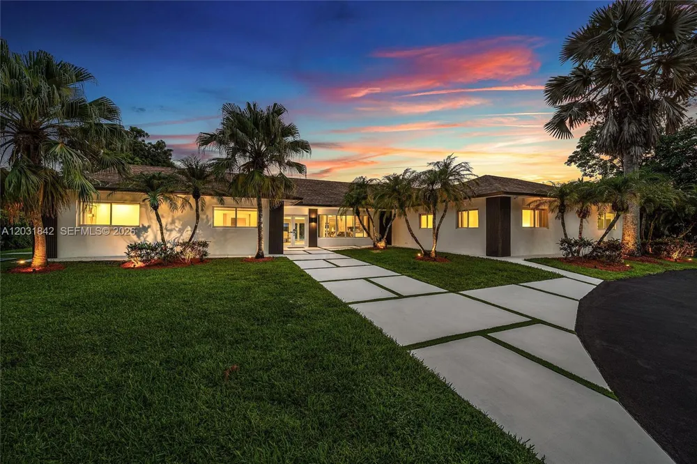 13900 Mustang Trl Southwest Ranches, FL 33330