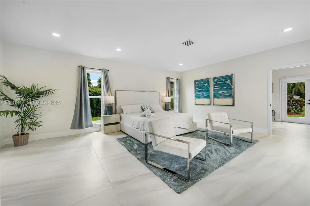 13900 Mustang Trl Southwest Ranches, FL 33330