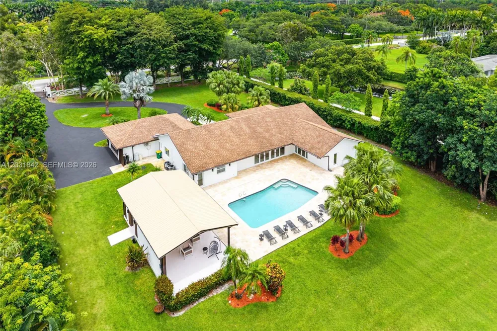 13900 Mustang Trl Southwest Ranches, FL 33330