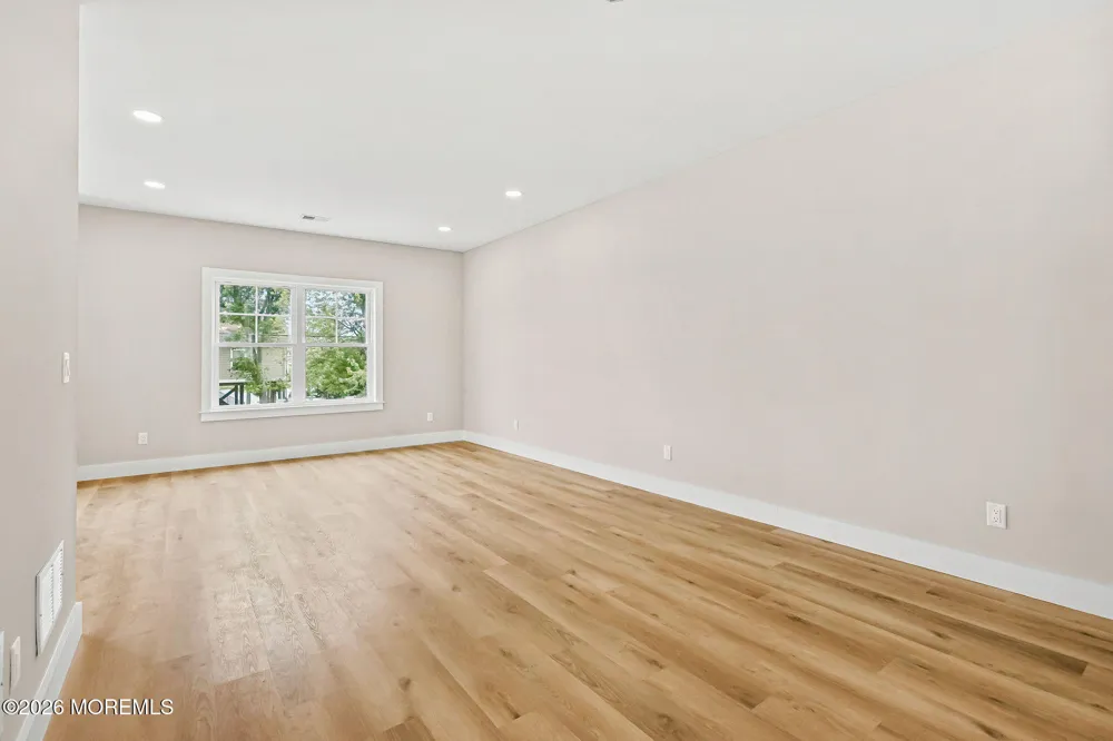 300 Union Avenue #B Union Beach, NJ 07735