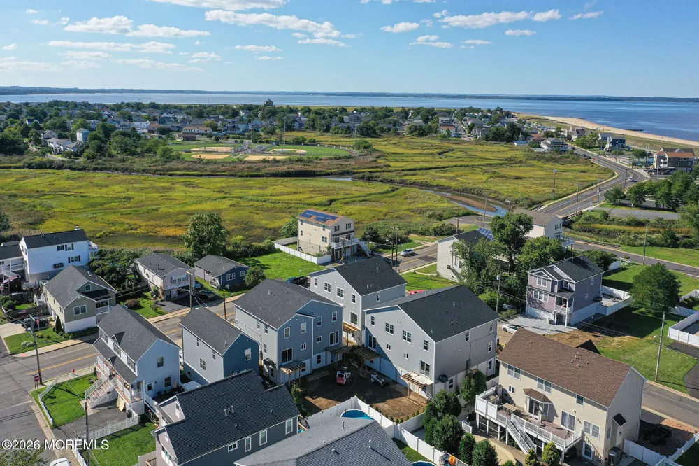 300 Union Avenue #B Union Beach, NJ 07735