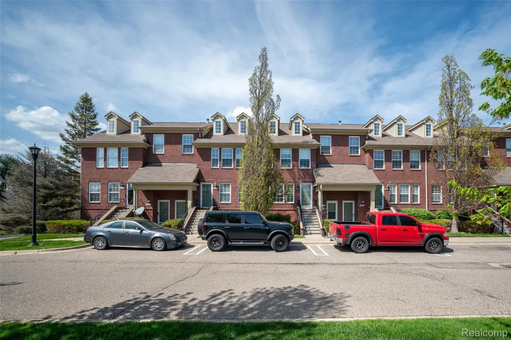15650 Stone Crossing Drive Southfield City, MI 48075