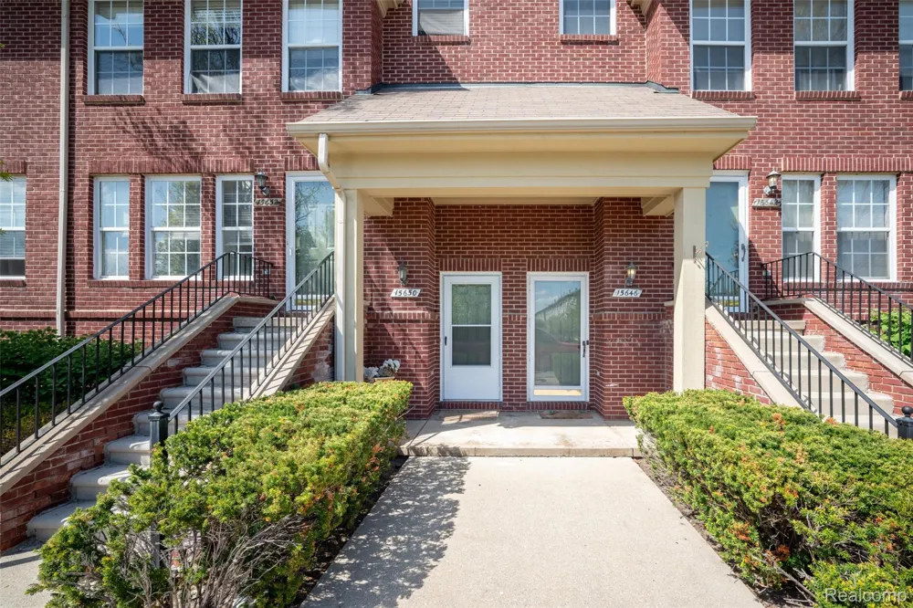 15650 Stone Crossing Drive Southfield City, MI 48075