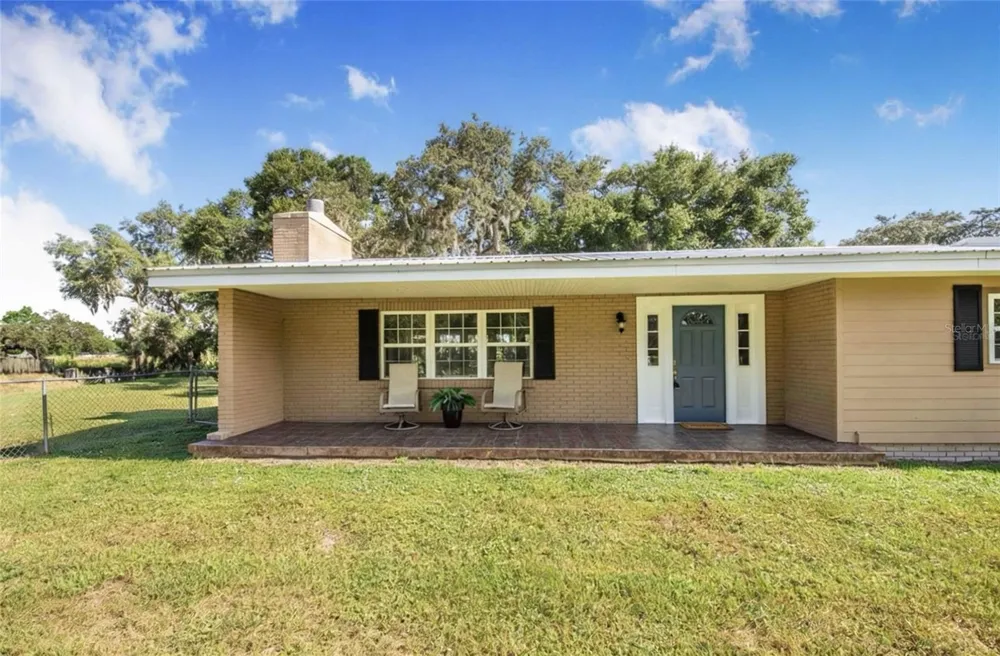 4854 E HINSON AVENUE Haines City, FL 33844