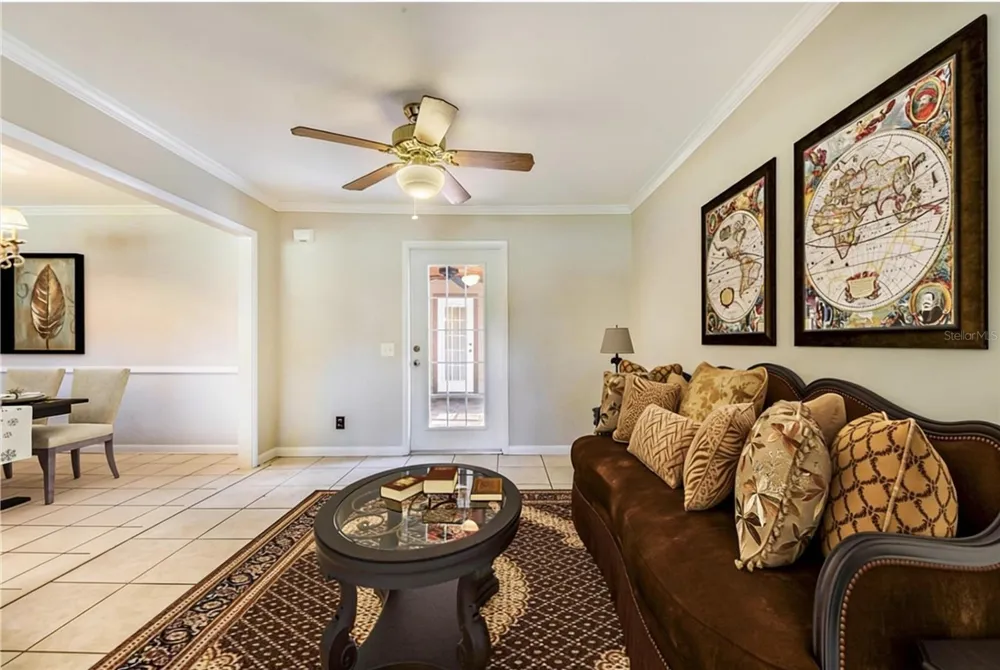 4854 E HINSON AVENUE Haines City, FL 33844