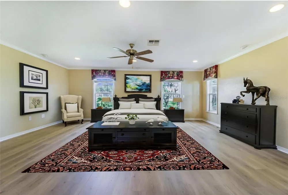 4854 E HINSON AVENUE Haines City, FL 33844