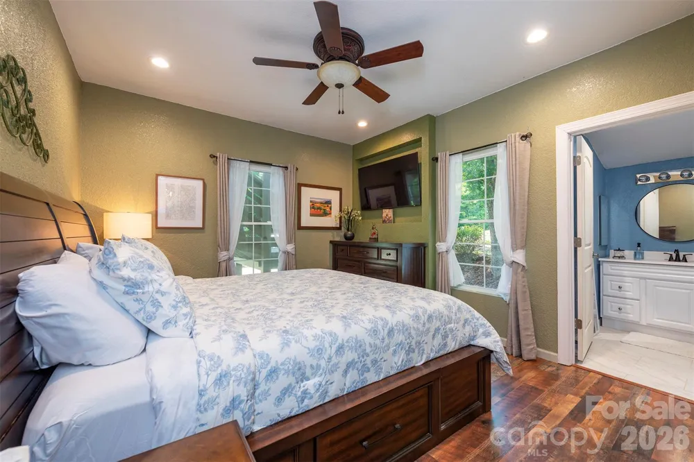 65 Walnut Street Marion, NC 28752
