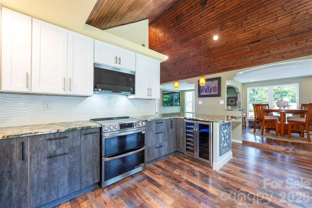 65 Walnut Street Marion, NC 28752