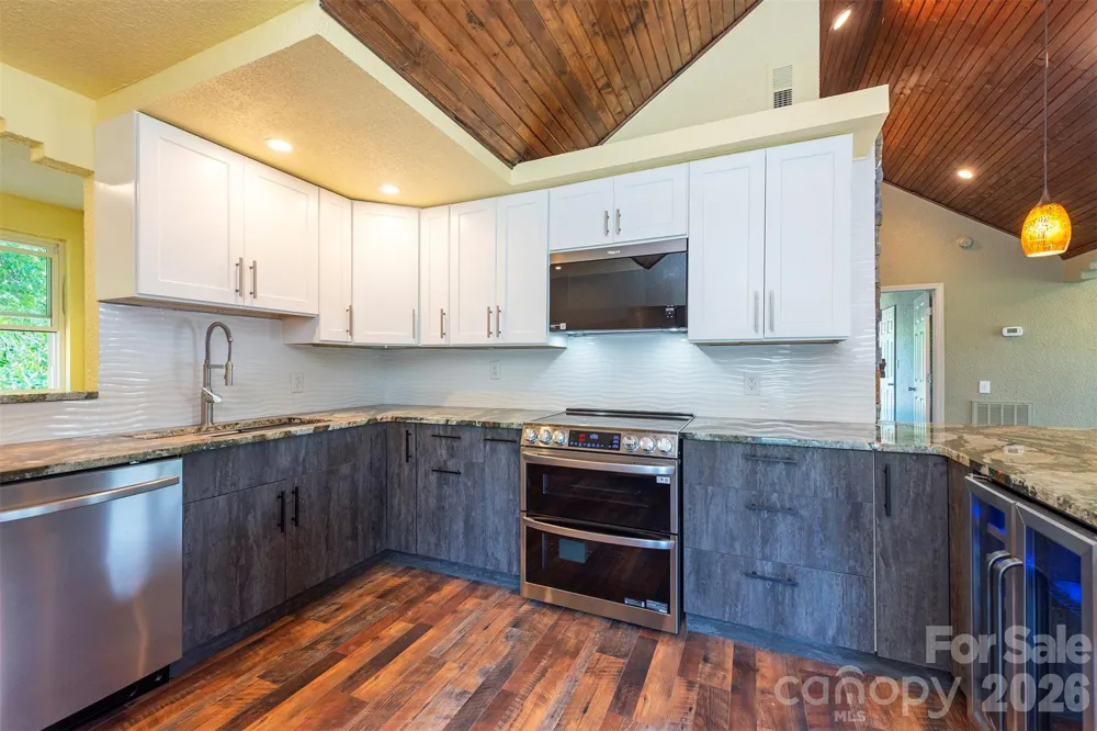 65 Walnut Street Marion, NC 28752
