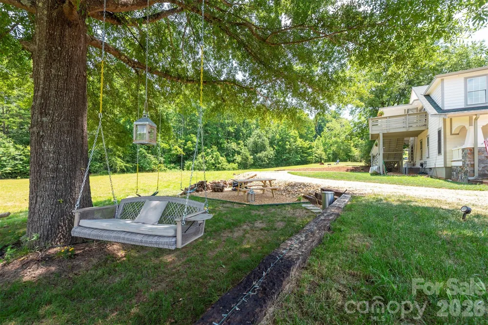 65 Walnut Street Marion, NC 28752