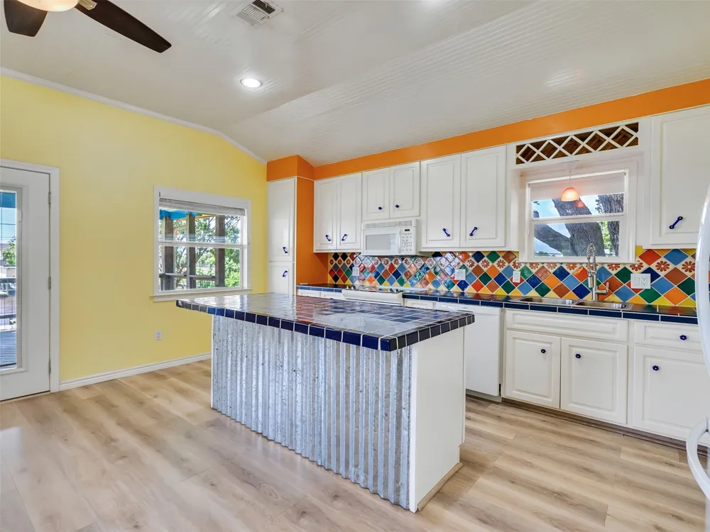 2172 County Road 297 Sargent, TX 77414