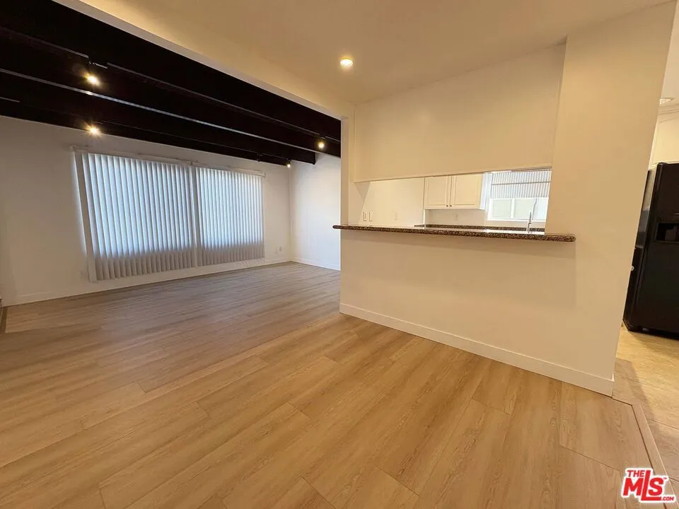 870 Figueroa Terrace #1 Los Angeles, CA 90012