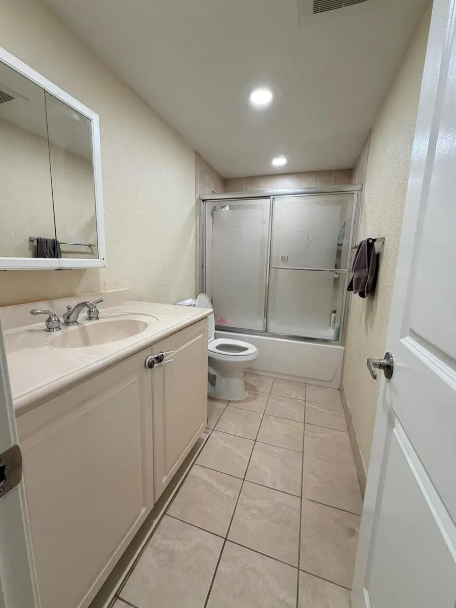 3650 SW 59th Terrace #80 Davie, FL 33314