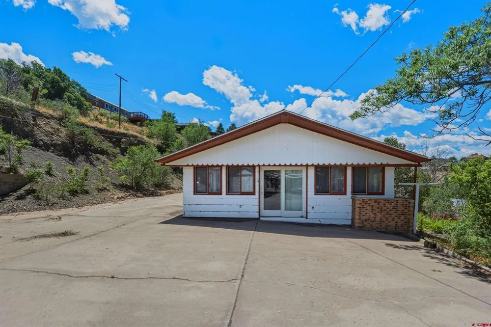 1109 E 1st Street Trinidad, CO 81082