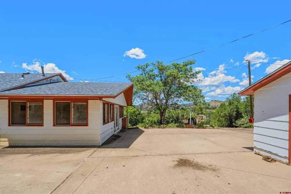 1109 E 1st Street Trinidad, CO 81082