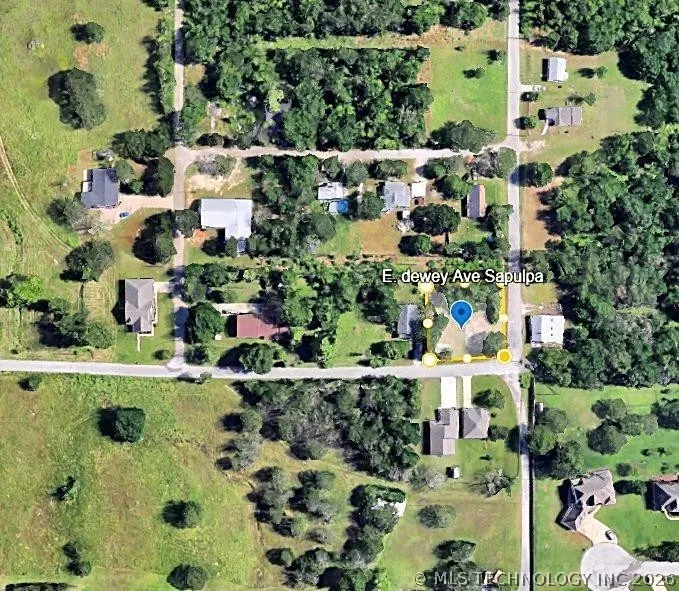 E Dewey Avenue Sapulpa, OK 74066