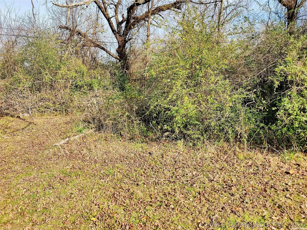 E Dewey Avenue Sapulpa, OK 74066