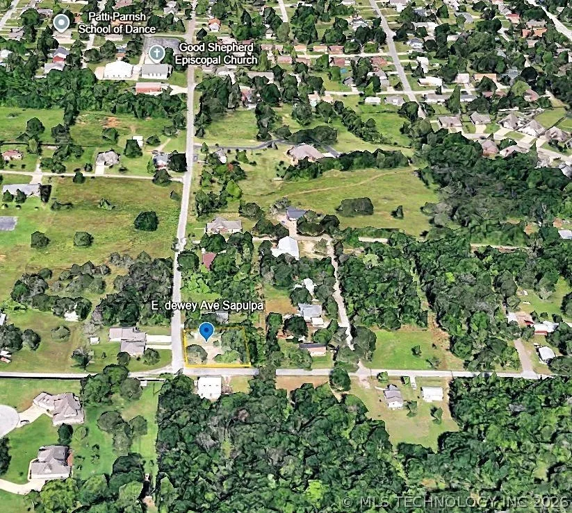 E Dewey Avenue Sapulpa, OK 74066