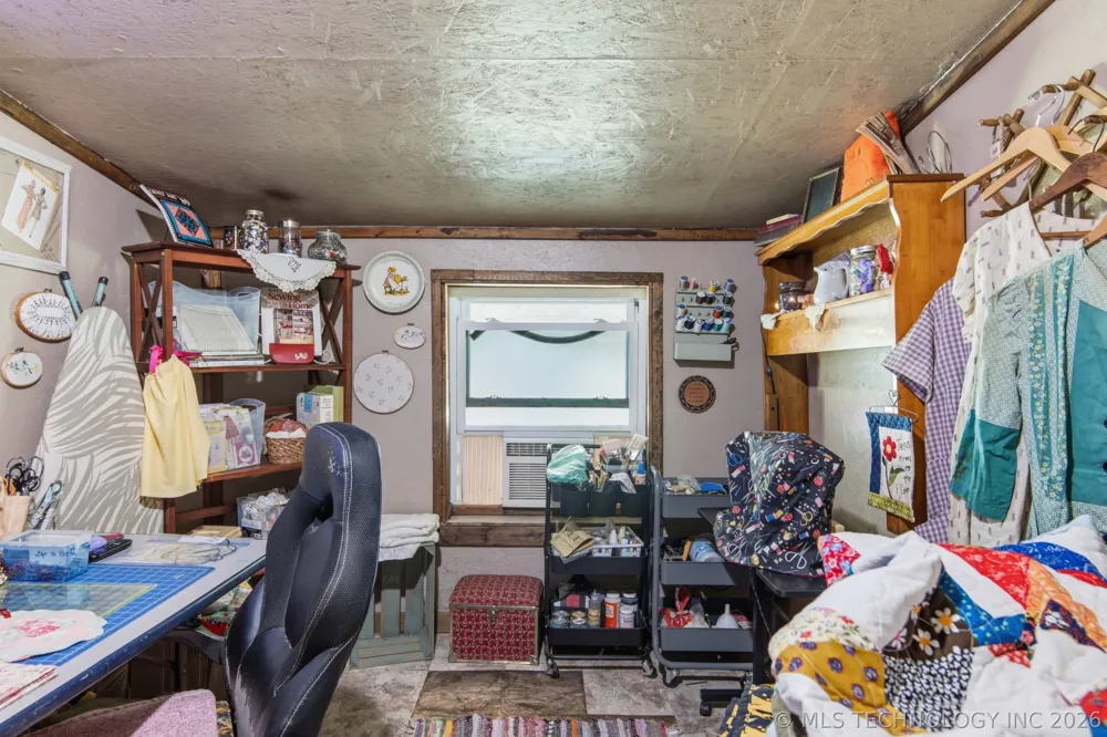 13281 NS 426 RD Chouteau, OK 74337