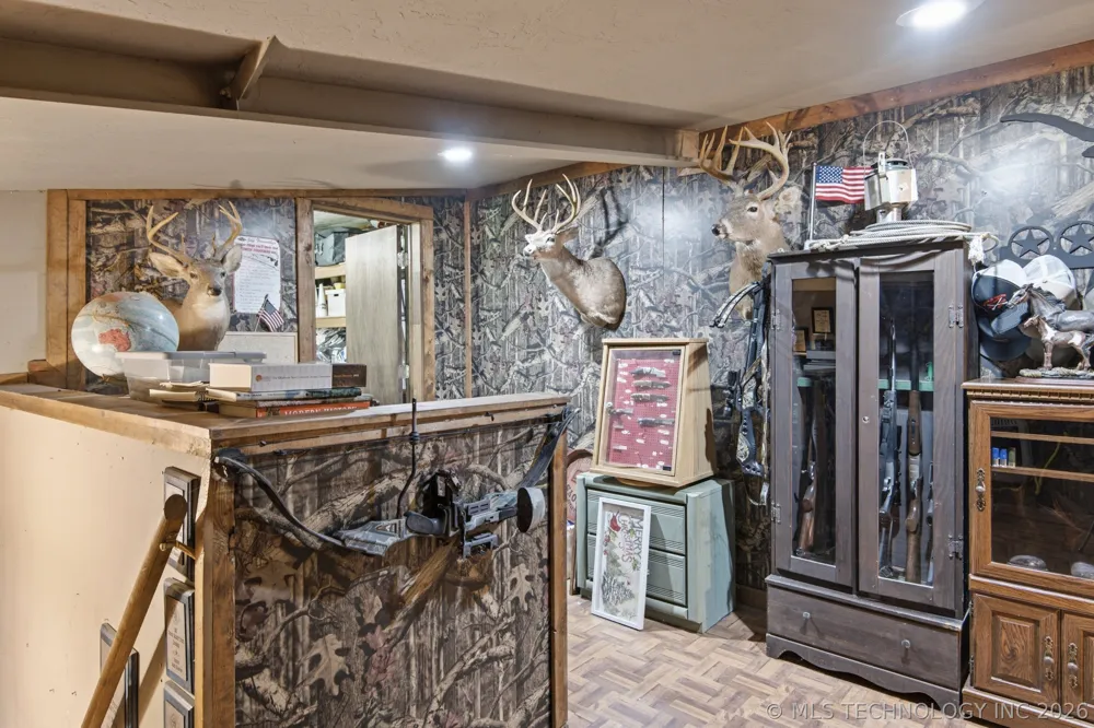 13281 NS 426 RD Chouteau, OK 74337