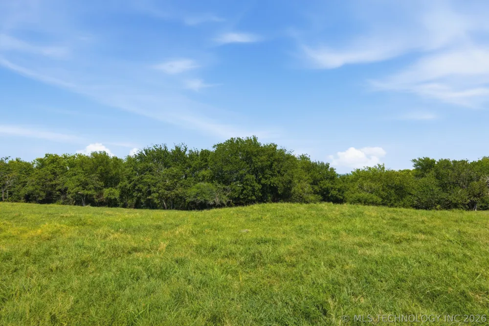 13281 NS 426 RD Chouteau, OK 74337