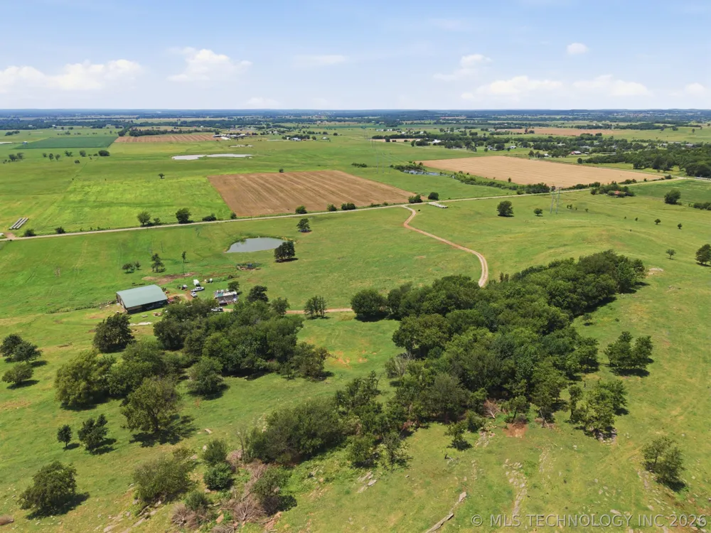 13281 NS 426 RD Chouteau, OK 74337