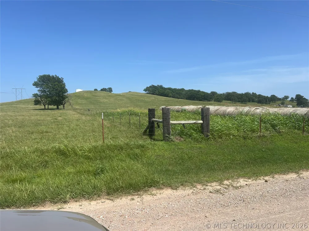 13281 NS 426 RD Chouteau, OK 74337