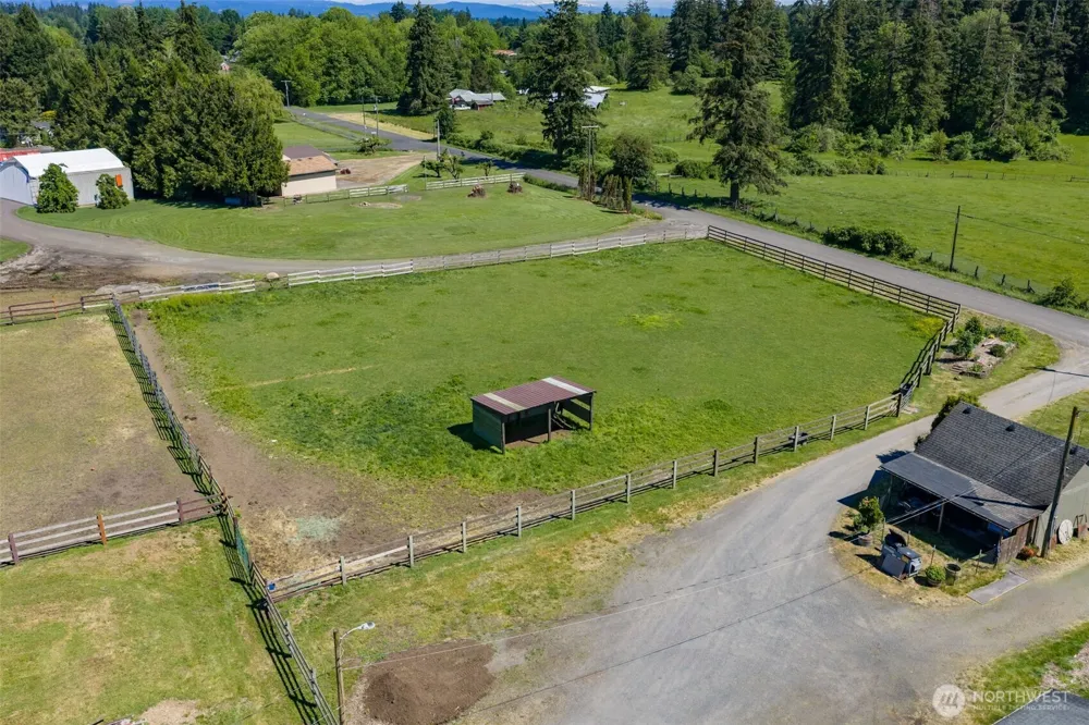 1300 NE 209th Street Ridgefield, WA 98642