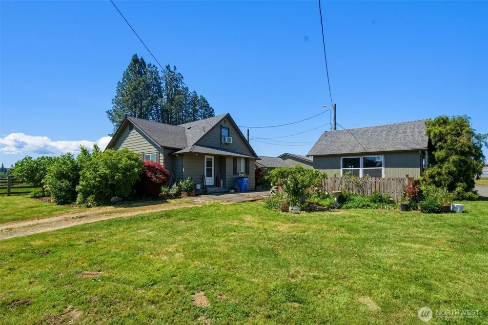 1300 NE 209th Street Ridgefield, WA 98642