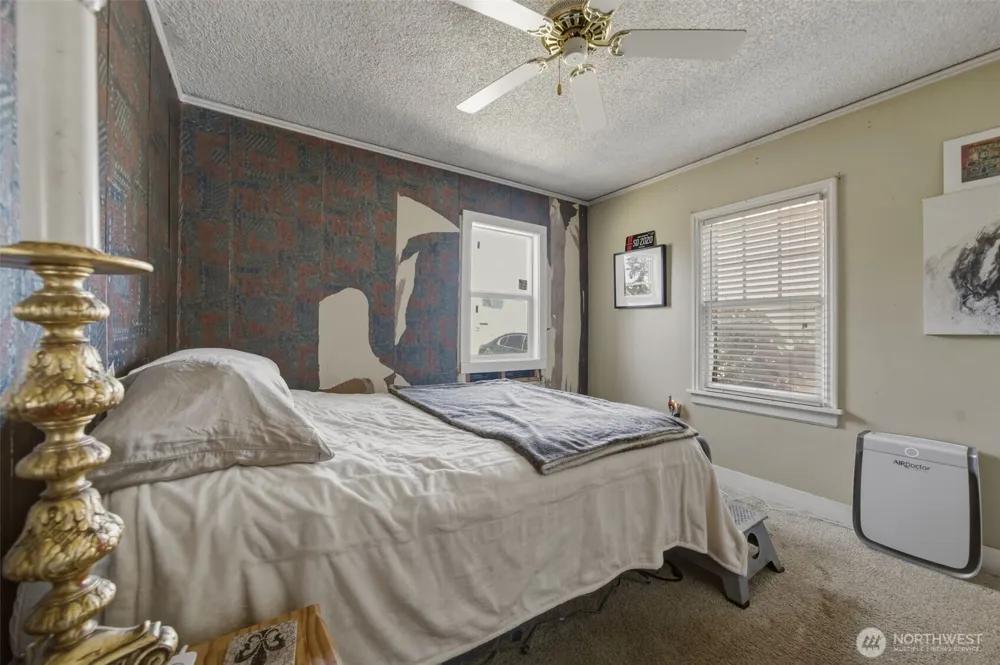 1300 NE 209th Street Ridgefield, WA 98642