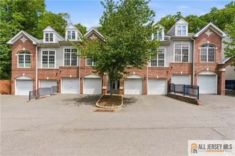 605 Donato Circle
