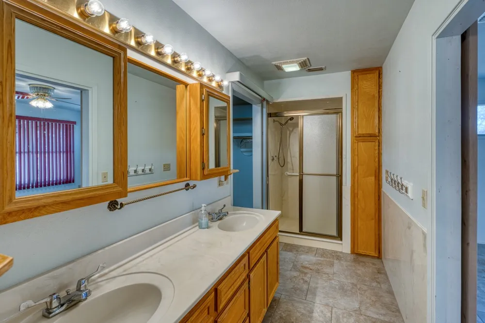 310 Chaparral Burnet, TX 78611